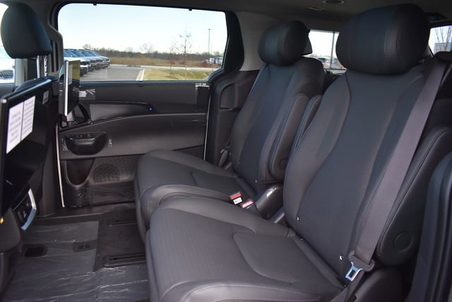 New 2026 Kia Carnival SX Prestige FWD image 24