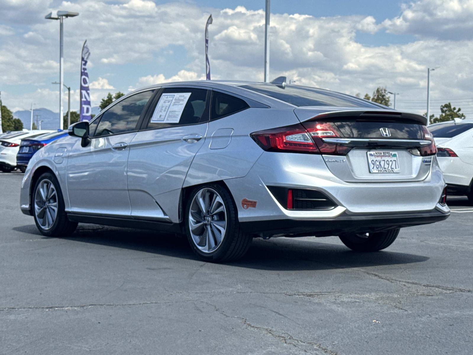 Certified 2019 Honda Clarity Touring image 3