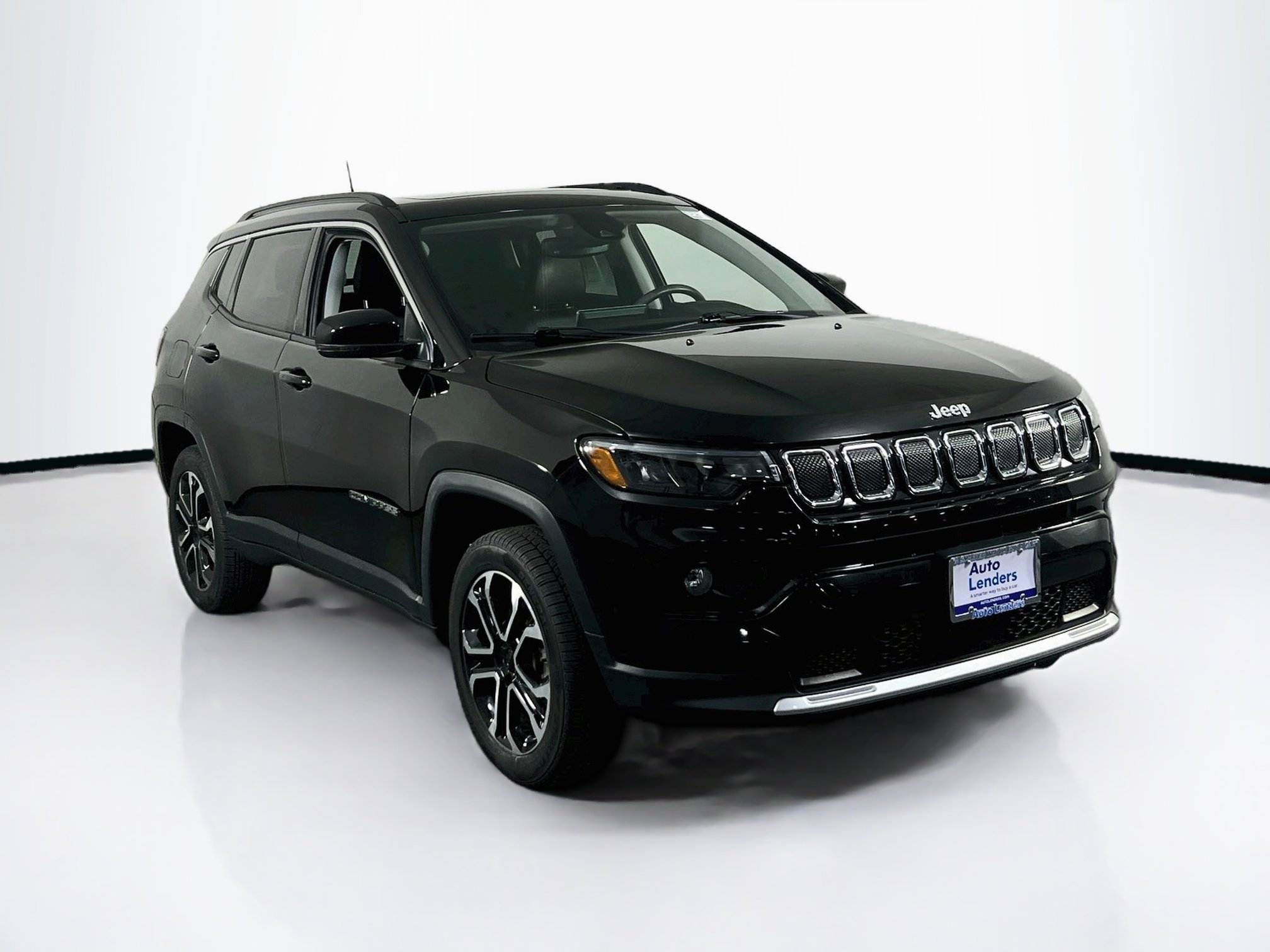 Used 2022 Jeep Compass Limited w/ Sun and Sound Group AWD/4WD image 3