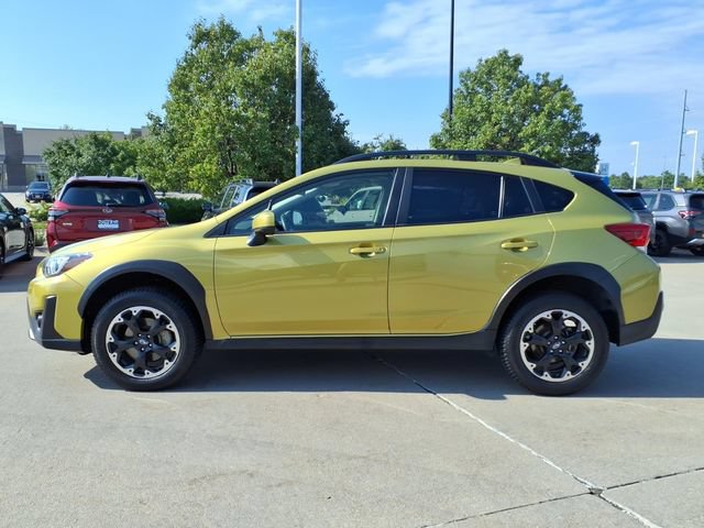 Used 2023 Subaru Crosstrek 2.0i Premium AWD/4WD image 12
