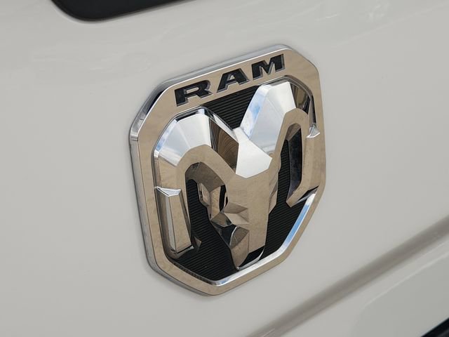 Used 2024 RAM 3500 Big Horn AWD/4WD image 9