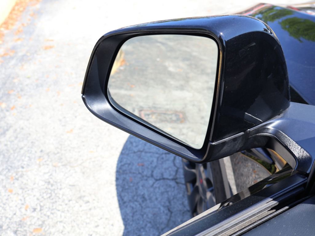 Used 2022 Tesla Model Y Performance image 39