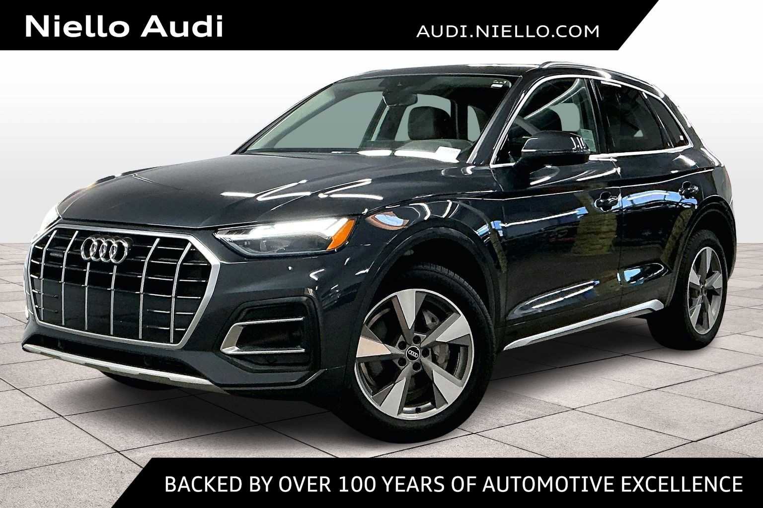 Used 2023 Audi Q5 2.0T Premium w/ Convenience Package image 1