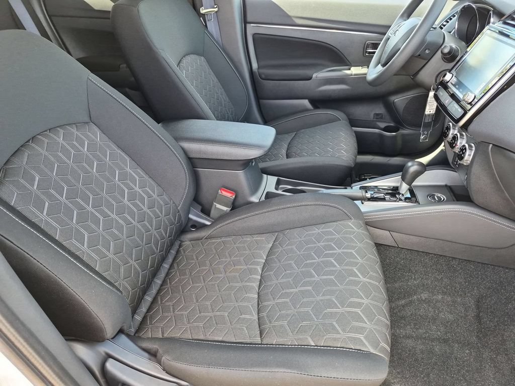 New 2027 Mitsubishi Outlander Sport ES AWD/4WD image 29