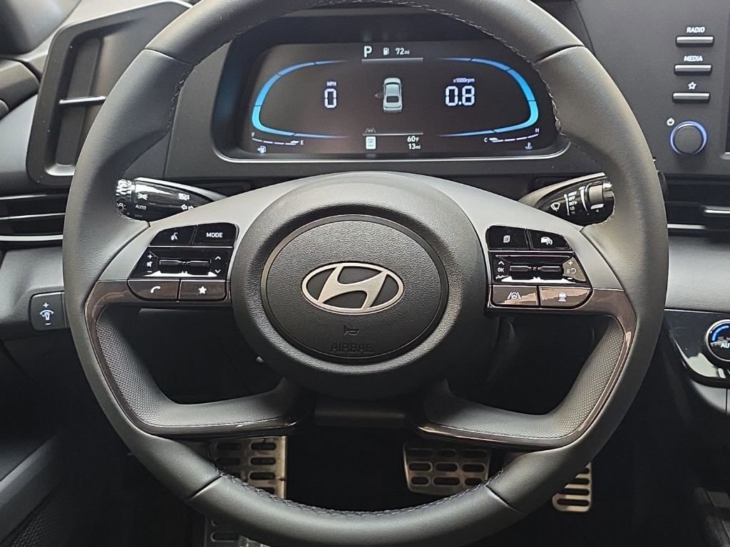 New 2026 Hyundai Elantra SEL Sport FWD image 14