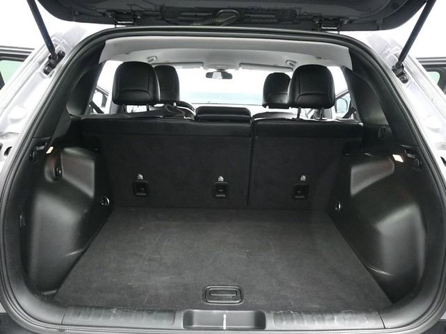 Used 2019 Jeep Cherokee Latitude Plus image 14