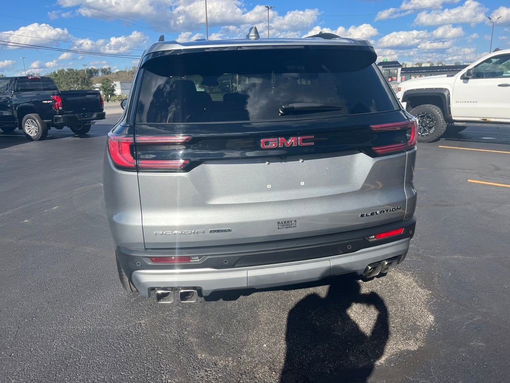 Used 2025 GMC Acadia Elevation image 4