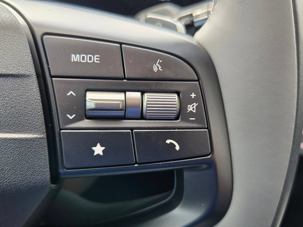 New 2026 Kia EV6 Wind RWD image 11