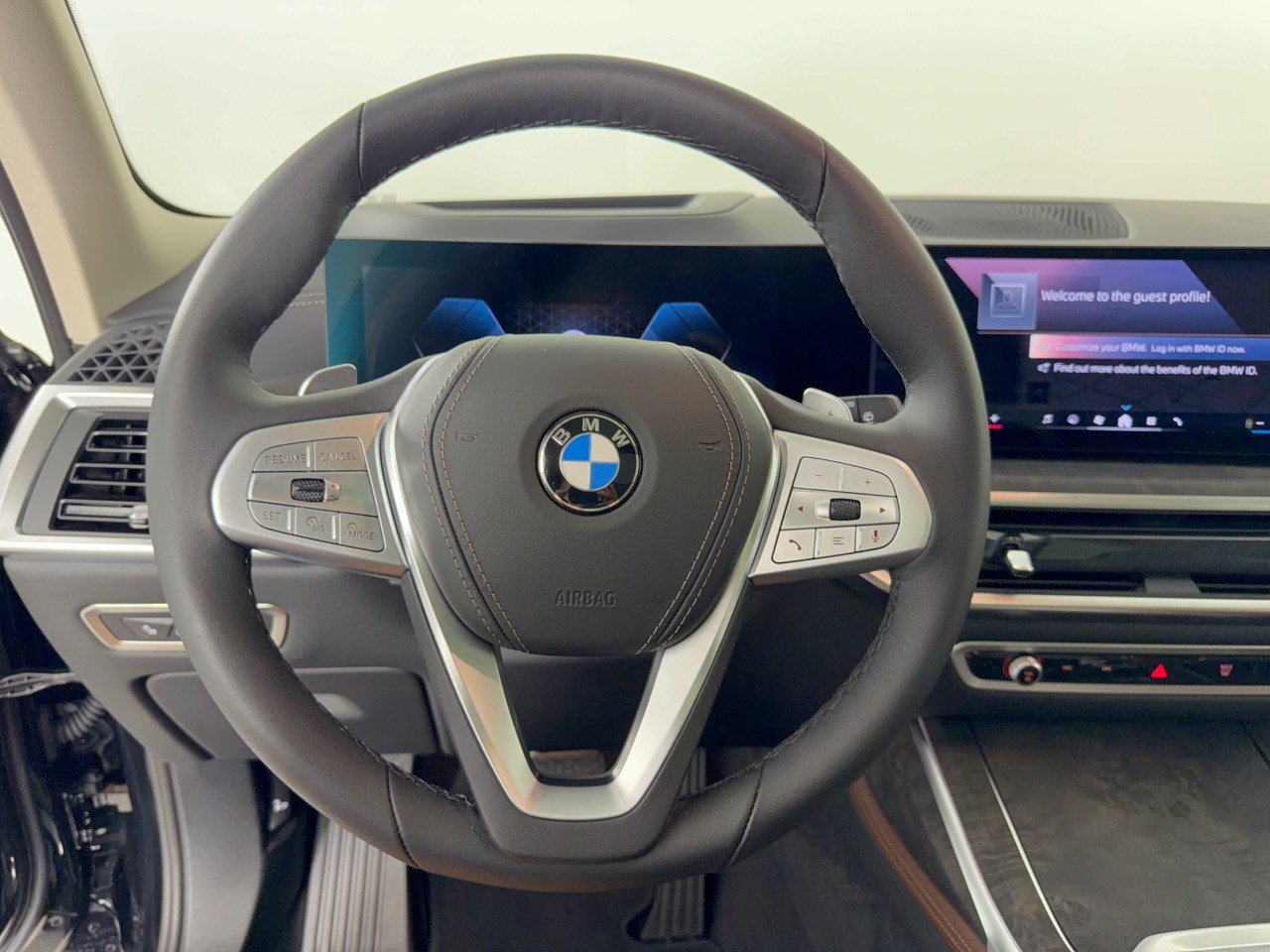 Used 2026 BMW X7 xDrive40i w/ Executive Package AWD/4WD image 10