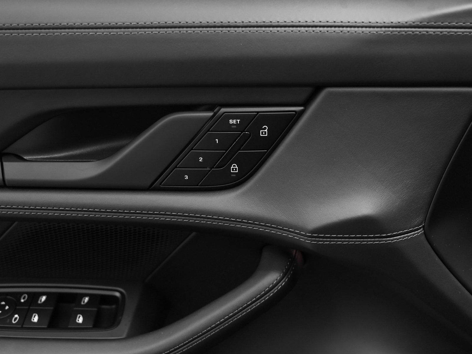 New 2026 Porsche Taycan image 35