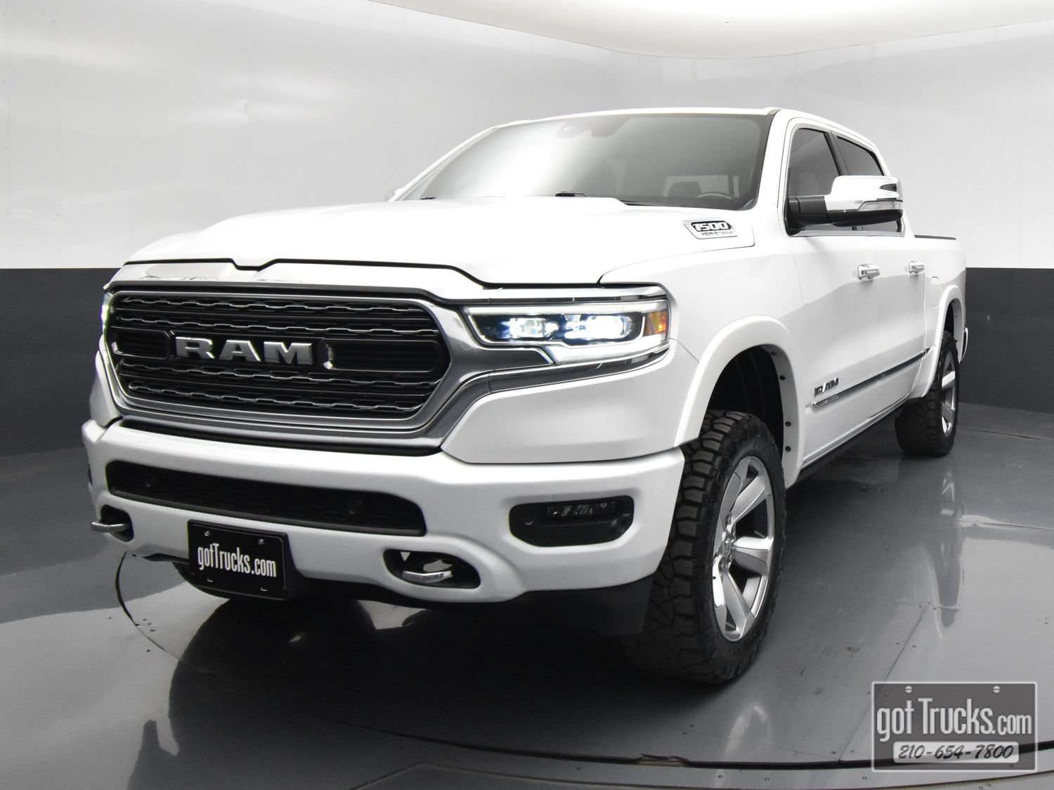 Used 2022 RAM 1500 Limited w/ Body Color Bumper Group AWD/4WD image 50