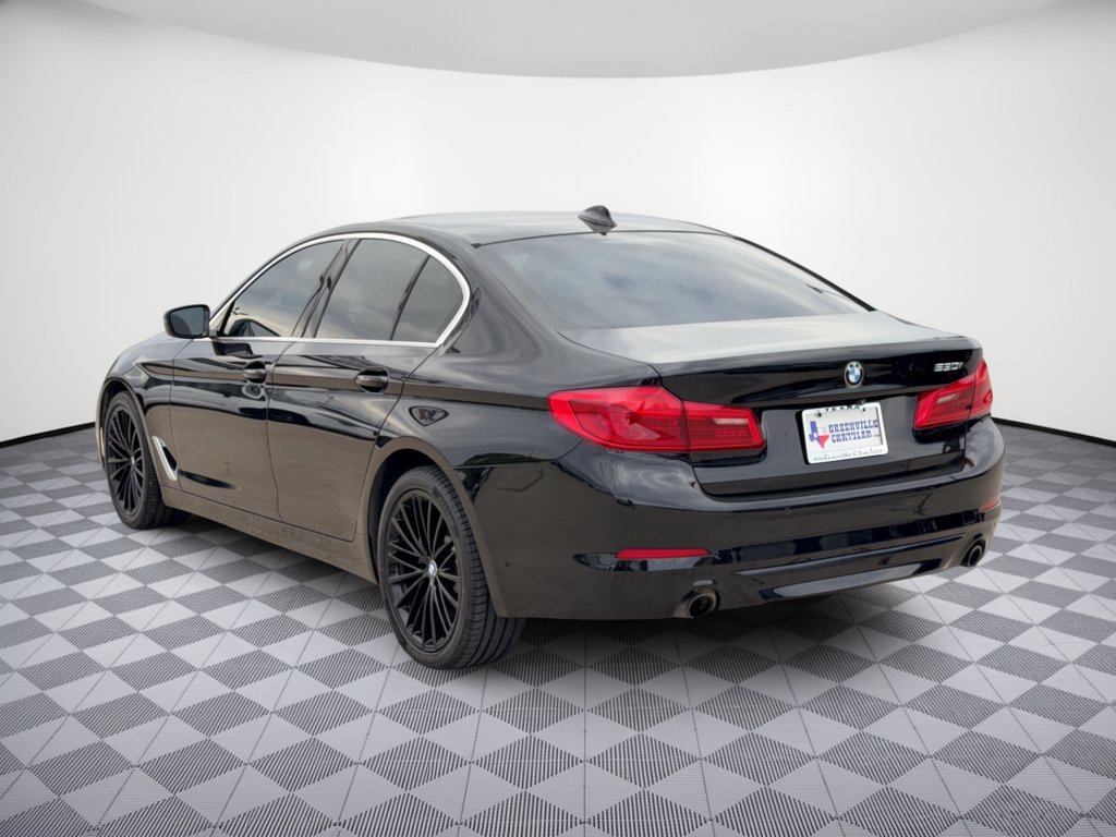 Used 2020 BMW 530i w/ Convenience Package RWD image 3
