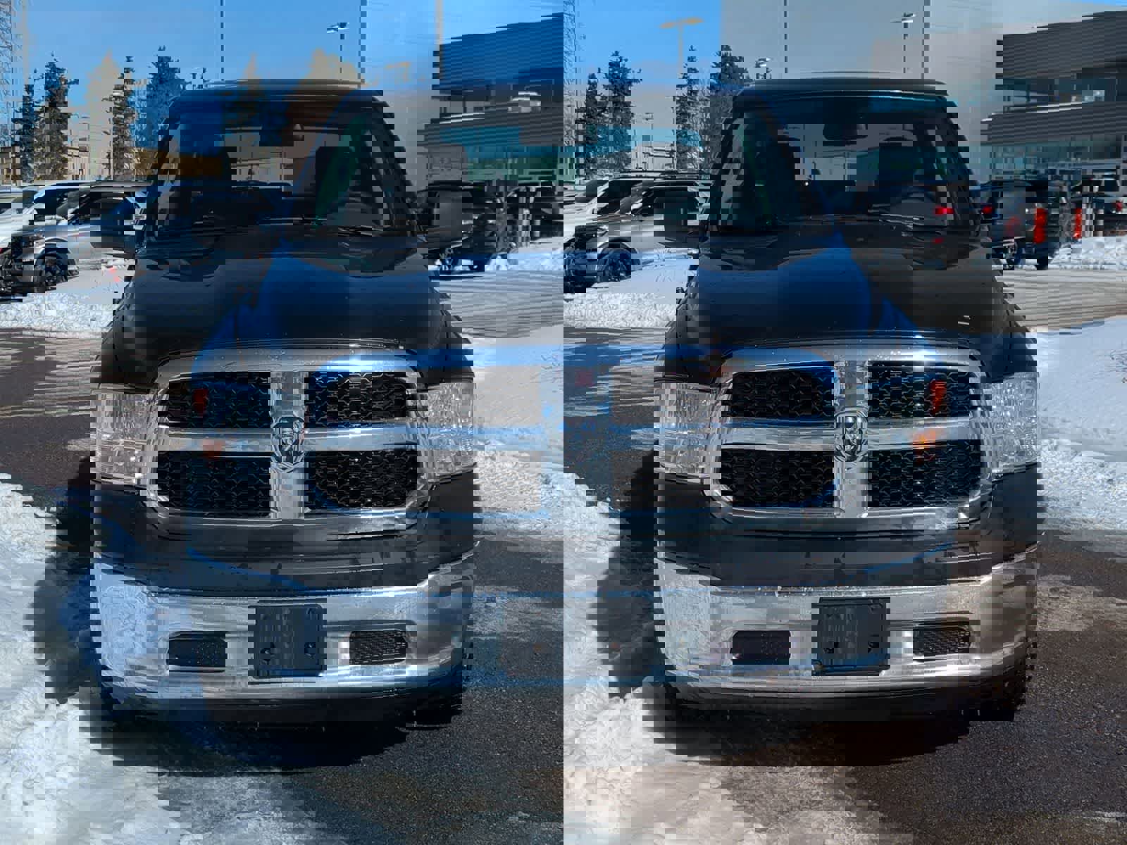 Used 2018 RAM 1500 ST w/ SXT Appearance Group image 3