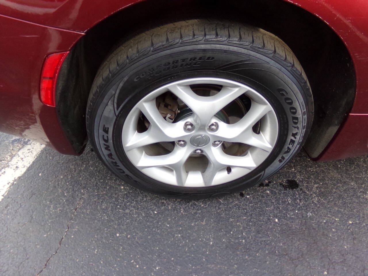Used 2017 Chrysler Pacifica Touring-L w/ Tire & Wheel Group FWD image 42