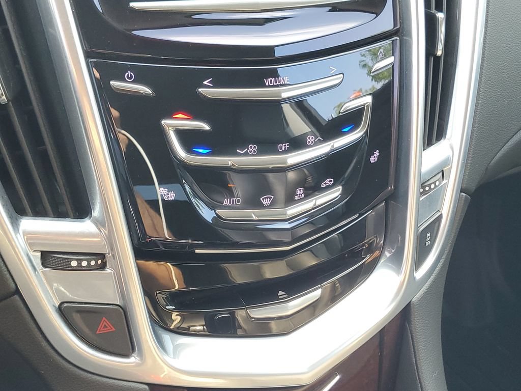 Used 2014 Cadillac SRX Luxury FWD image 25