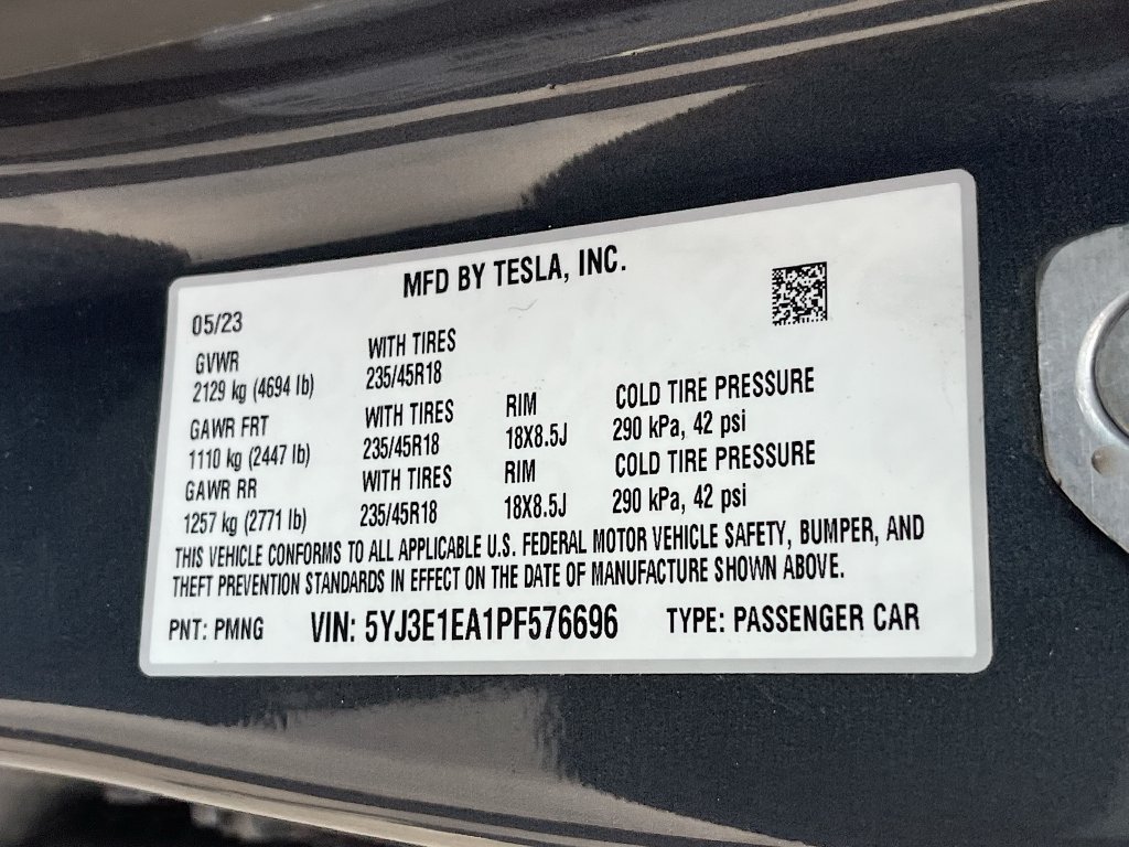 Used 2023 Tesla Model 3 Standard Range RWD image 31