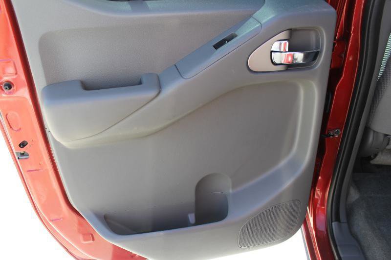 Used 2018 Nissan Frontier SV w/ Value Truck Package image 13
