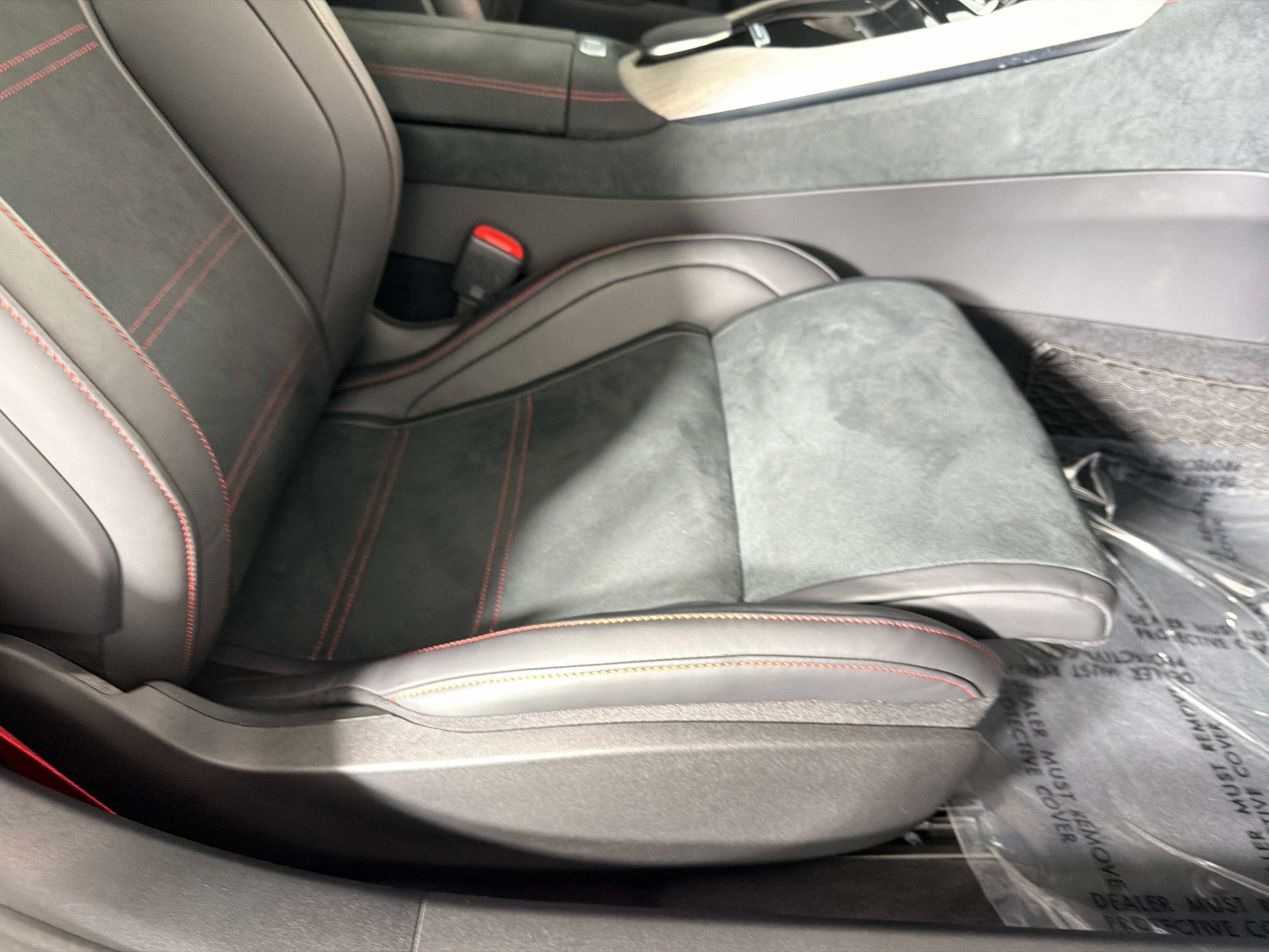 Used 2025 Mercedes-Benz SL 63 AMG 4MATIC image 24