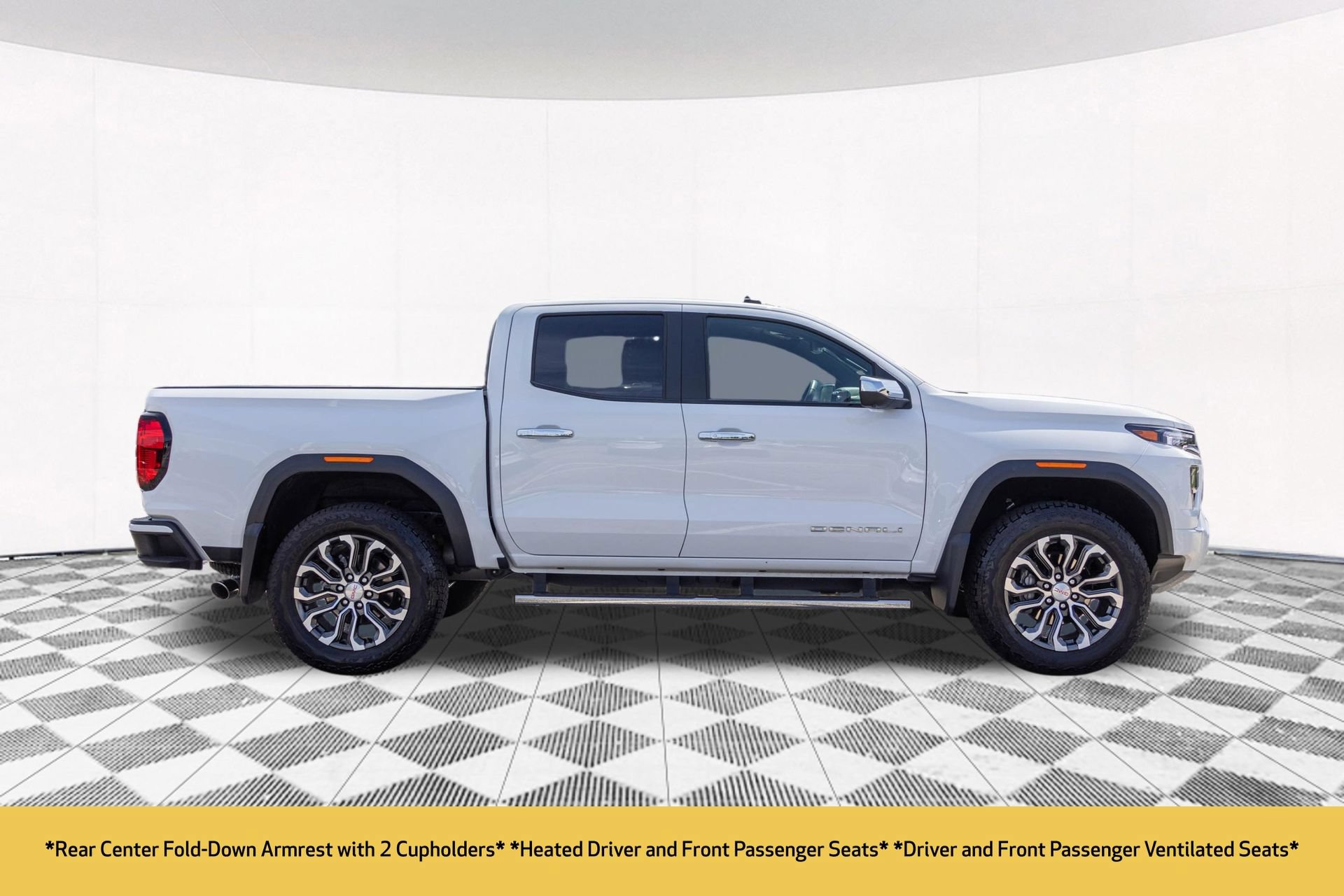 Used 2026 GMC Canyon Denali AWD/4WD image 26