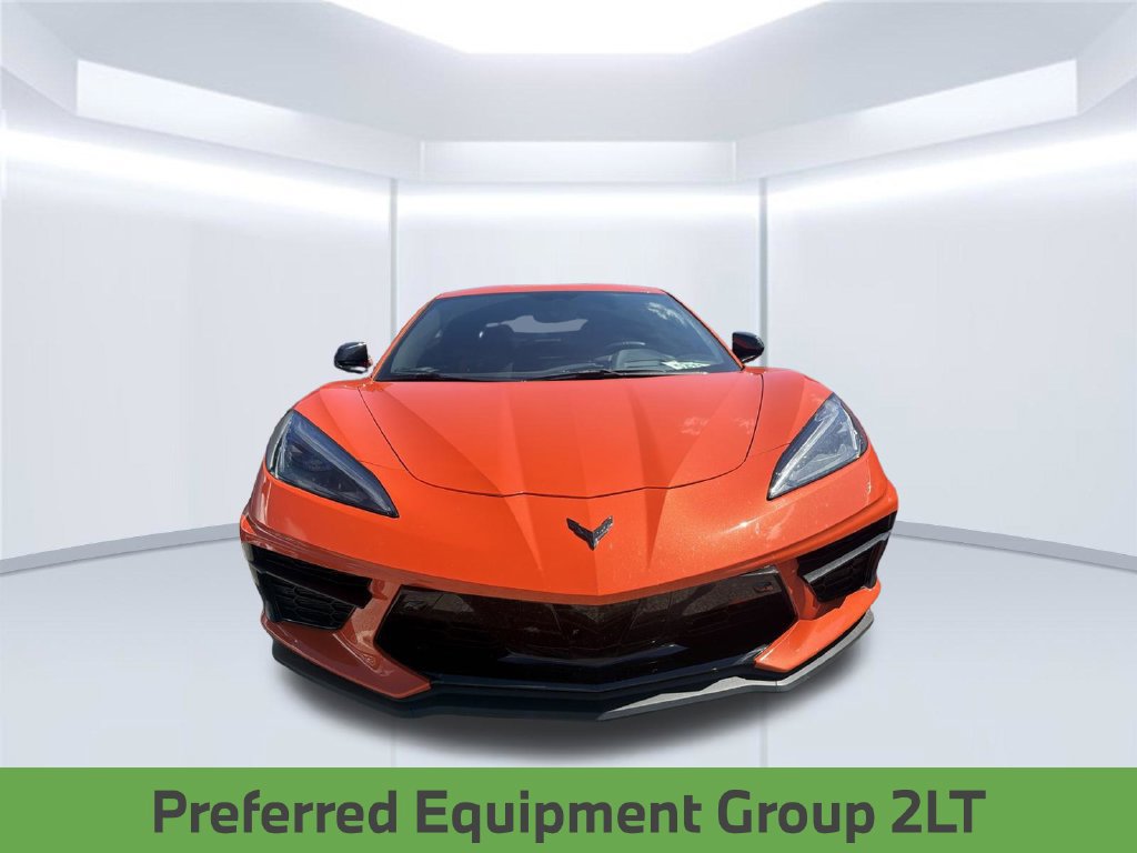 Used 2021 Chevrolet Corvette Stingray Preferred Cpe w/ Z51 Performance Package RWD image 4