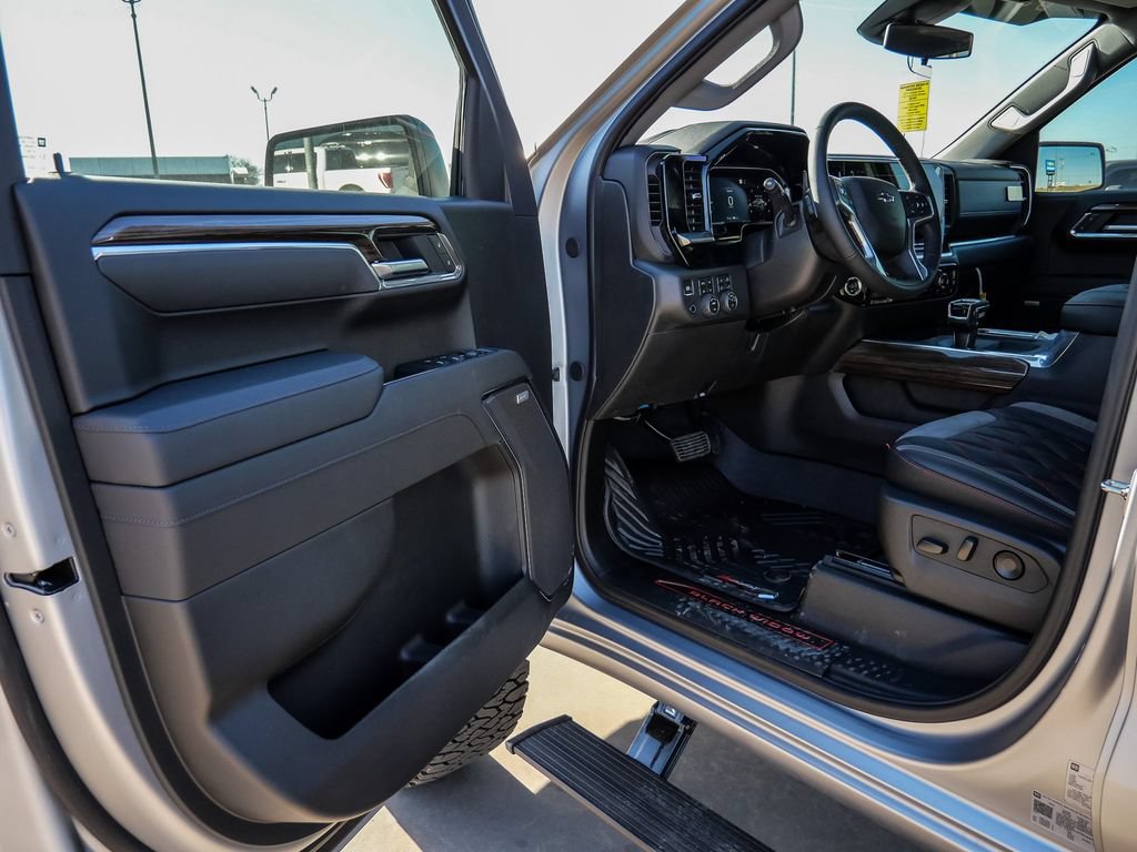 New 2026 Chevrolet Silverado 1500 RST AWD/4WD image 39