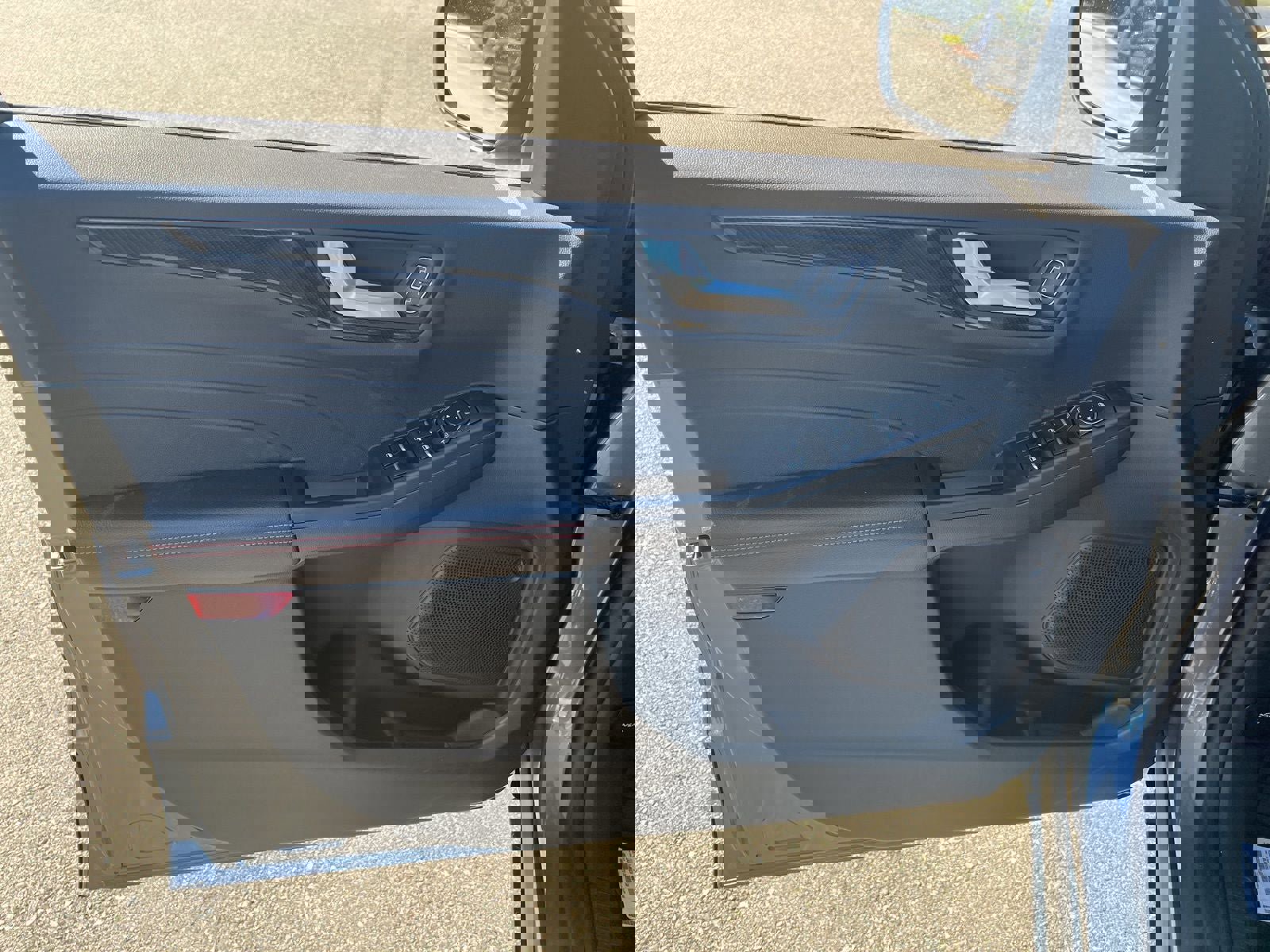 New 2025 Ford Escape ST-Line Elite w/ Tech Pack #1 image 17