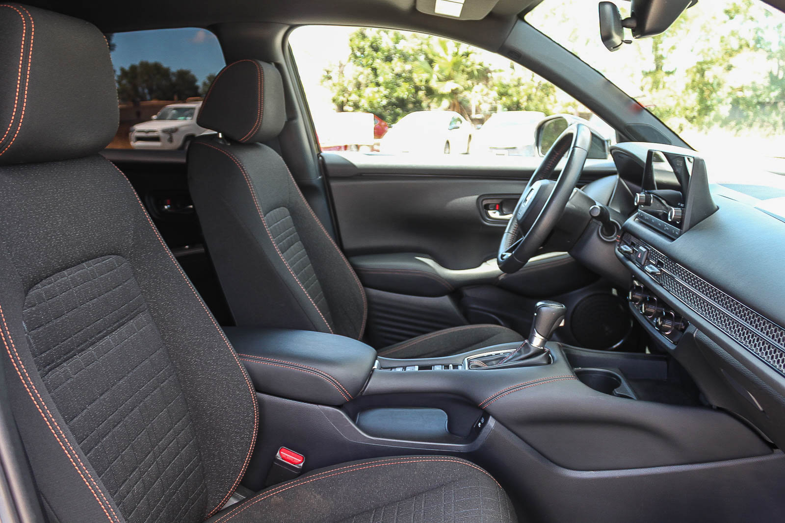 Used 2024 Honda HR-V Sport image 18