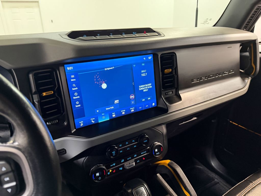 Used 2023 Ford Bronco Badlands image 77