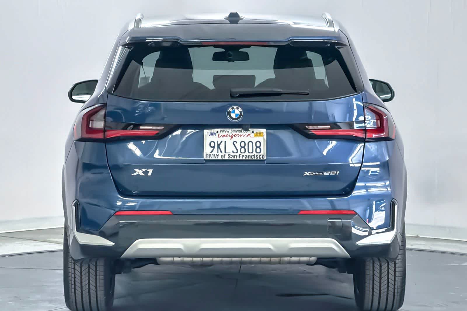 Used 2023 BMW X1 xDrive28i w/ Convenience Package AWD/4WD image 7