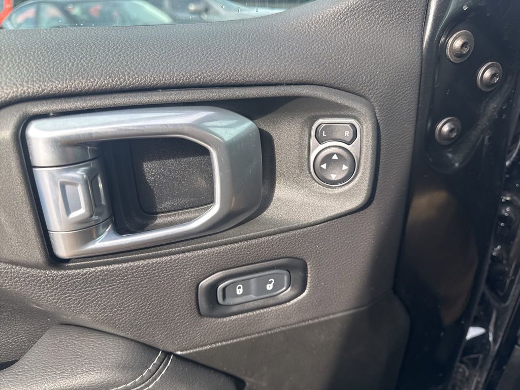 Used 2023 Jeep Wrangler Unlimited Sahara w/ Cold Weather Group image 29