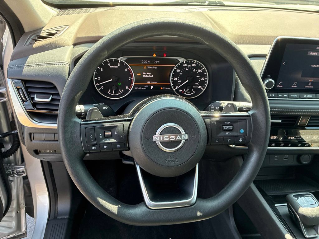Certified 2022 Nissan Rogue SV AWD/4WD image 16
