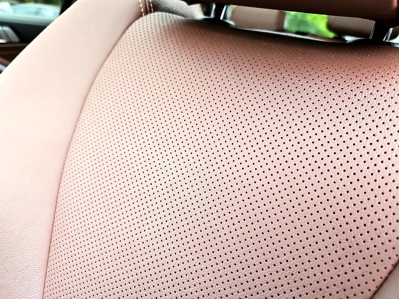 Used 2022 BMW X5 xDrive40i w/ M Sport Package image 32