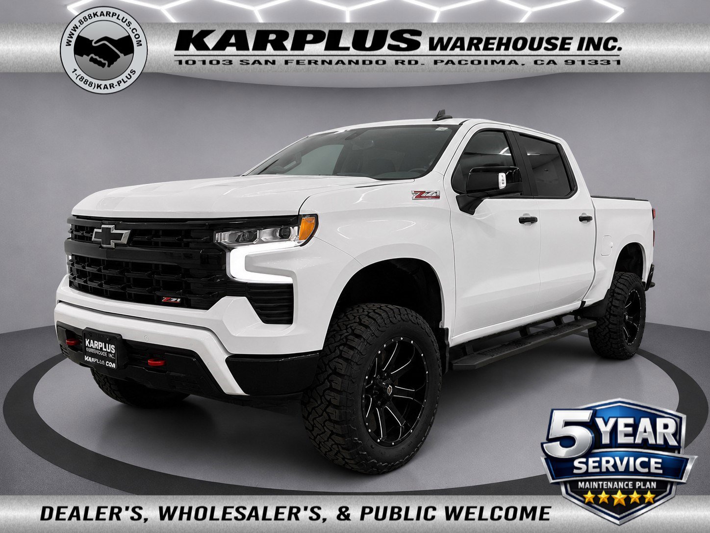 Used 2022 Chevrolet Silverado 1500 LT Trail Boss w/ LT Trail Boss Premium Package AWD/4WD image 1