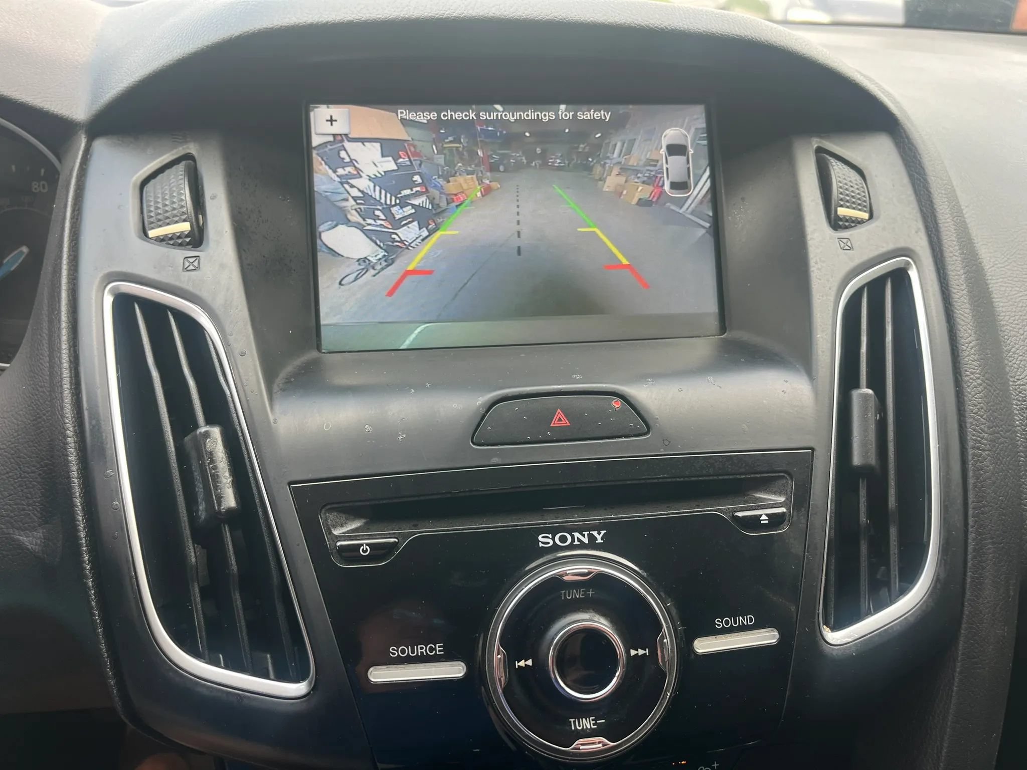 Used 2017 Ford Focus SEL FWD image 11