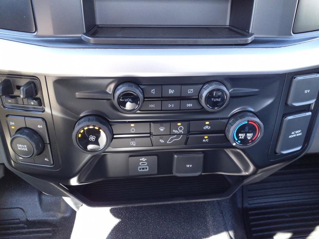 Used 2024 Ford F250 XL w/ XL Off-Road Package AWD/4WD image 24