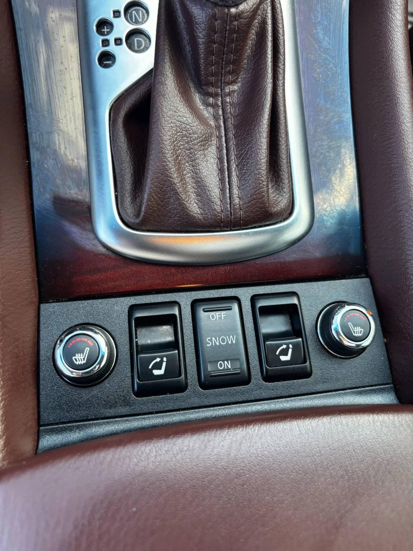 Used 2010 INFINITI EX35 Journey w/ Technology Pkg image 27