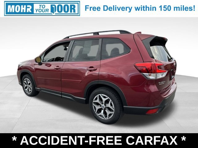 Used 2019 Subaru Forester Premium AWD/4WD image 4