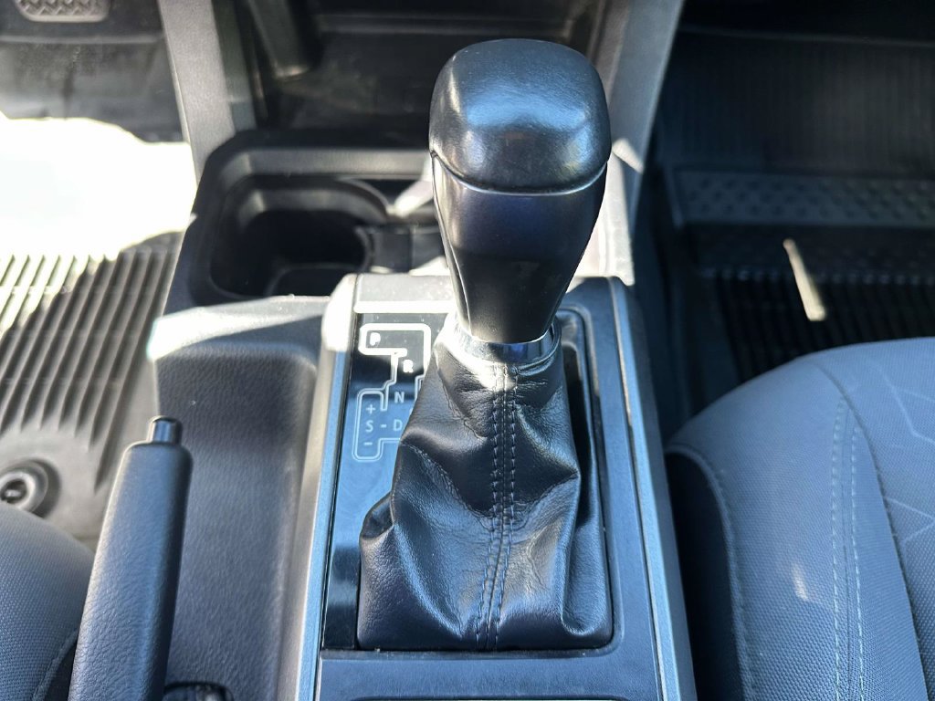 Used 2019 Toyota Tacoma TRD Off-Road AWD/4WD image 20