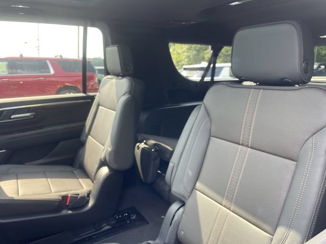 New 2026 Chevrolet Suburban High Country AWD/4WD image 25