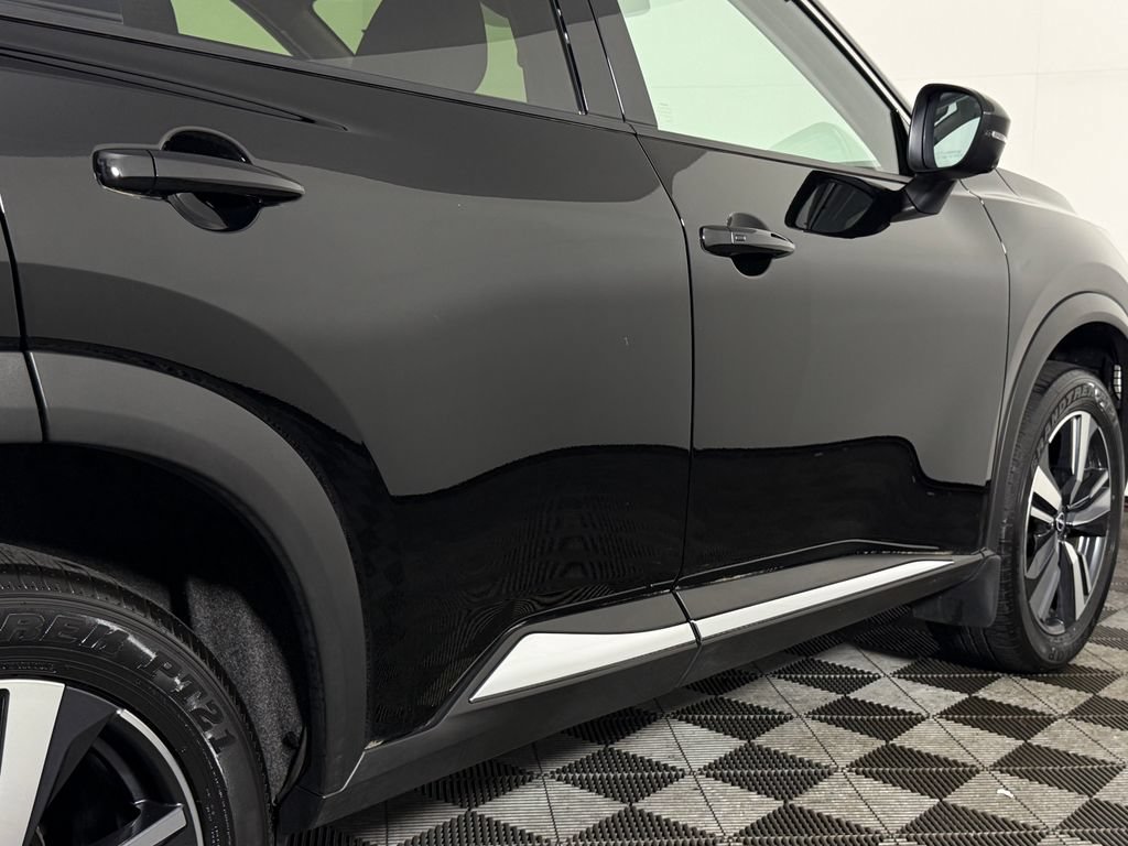 Used 2023 Nissan Rogue SL AWD/4WD image 10