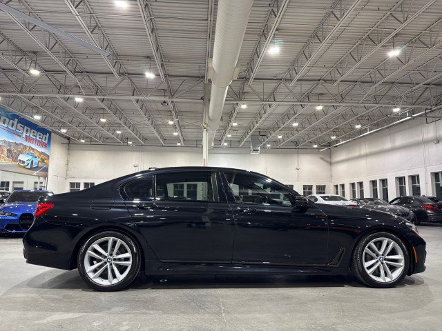 Used 2016 BMW 750i RWD image 34