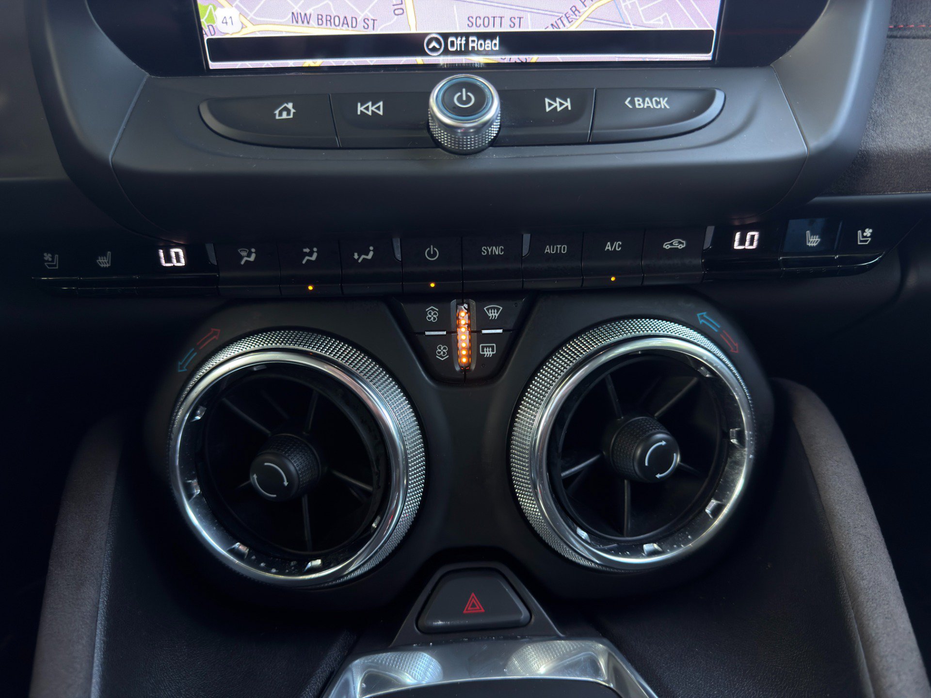 Used 2017 Chevrolet Camaro ZL1 RWD image 41
