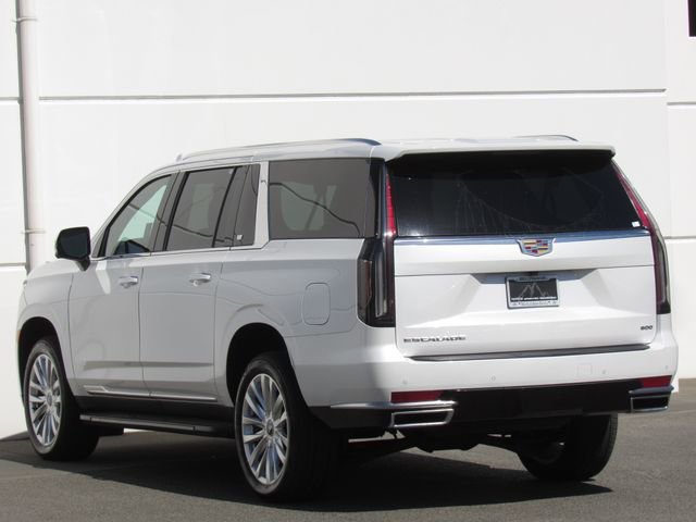 Used 2024 Cadillac Escalade ESV Luxury AWD/4WD image 5