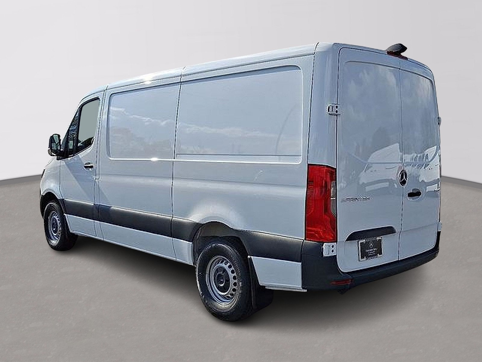 Used 2026 Mercedes-Benz Sprinter 2500 image 7