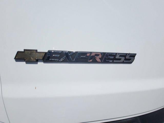 New 2026 Chevrolet Express 2500 w/ Driver Convenience Package RWD image 28