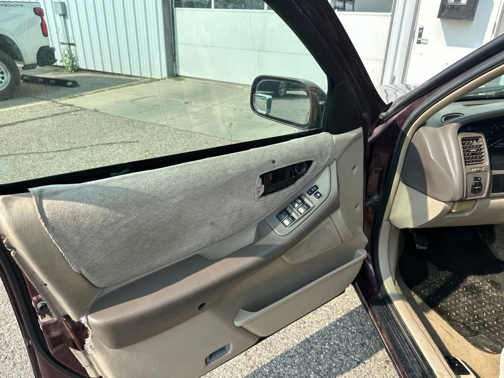 Used 1999 Toyota Avalon XL w/ PWR Seat Pkg FWD image 9