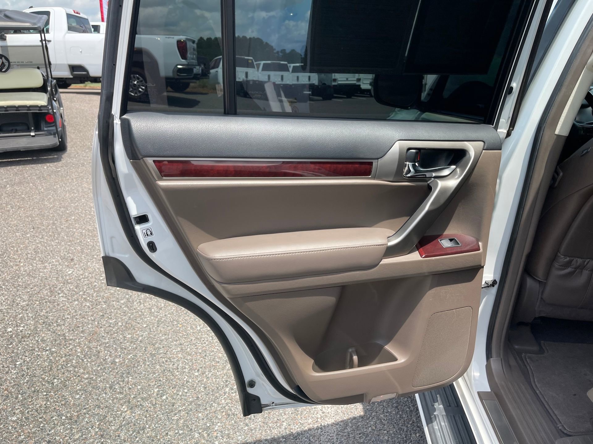 Used 2018 Lexus GX 460 Premium AWD/4WD image 19