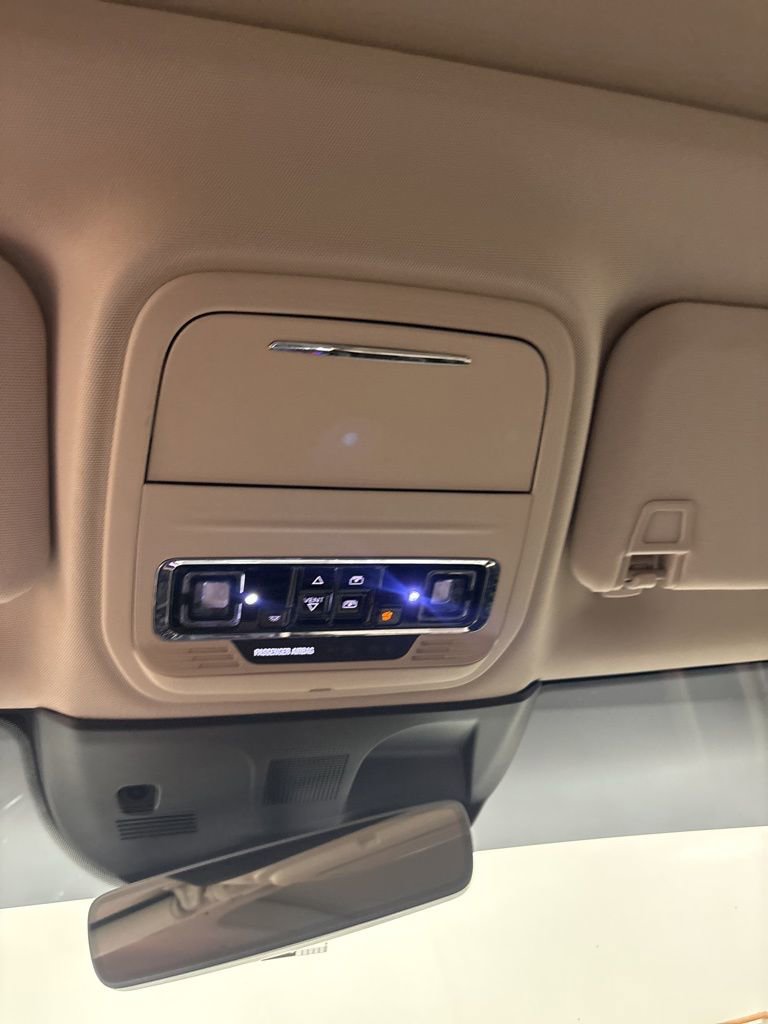 Used 2020 Lincoln Corsair Reserve w/ Equipment Group 201A image 14