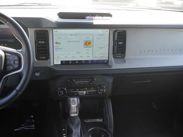 Used 2024 Ford Bronco Outer Banks AWD/4WD image 15