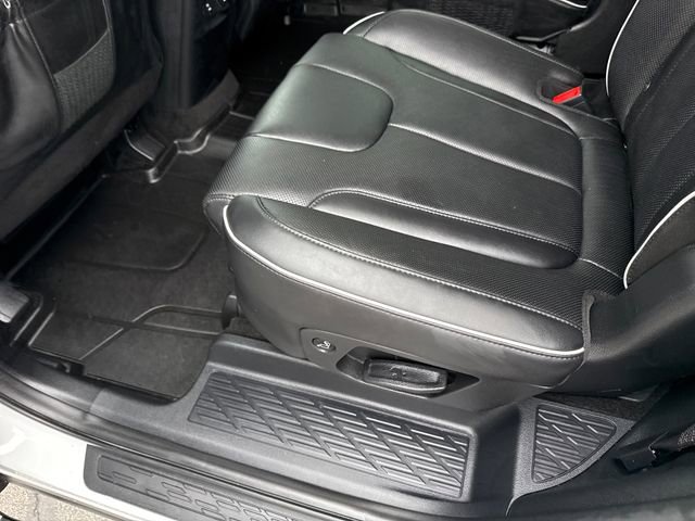 Used 2024 Hyundai Palisade SEL w/ Premium Package AWD/4WD image 19